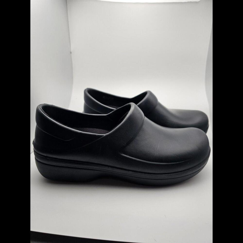Dual Comfort Crocs Womens Black Clog Size 10